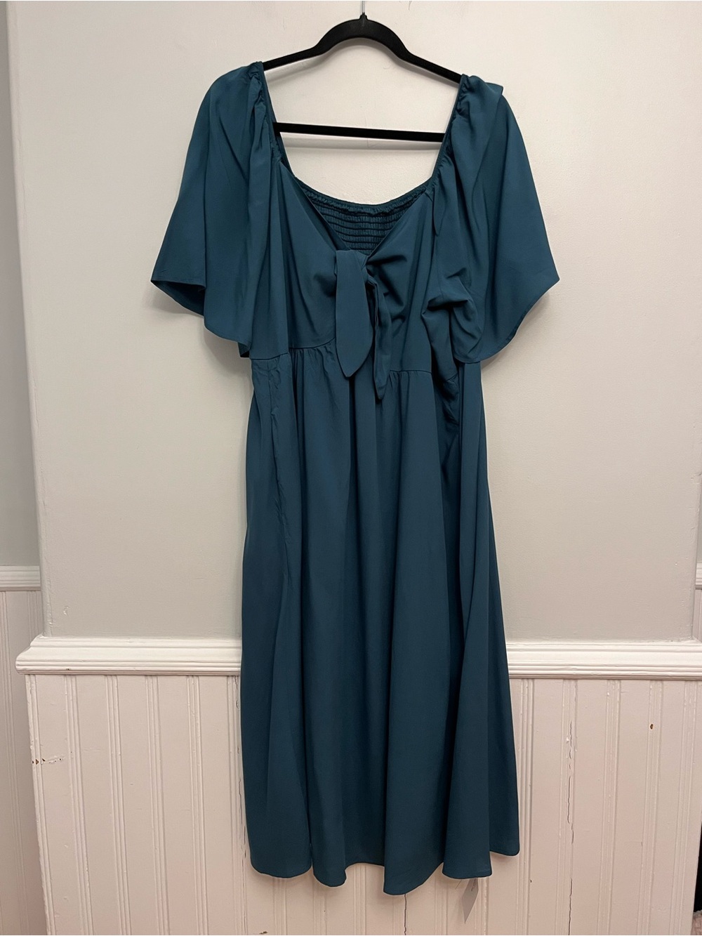 NWT BloomChic Dark Teal Tie Front Smocked Back Midi Dress, Size 14-16